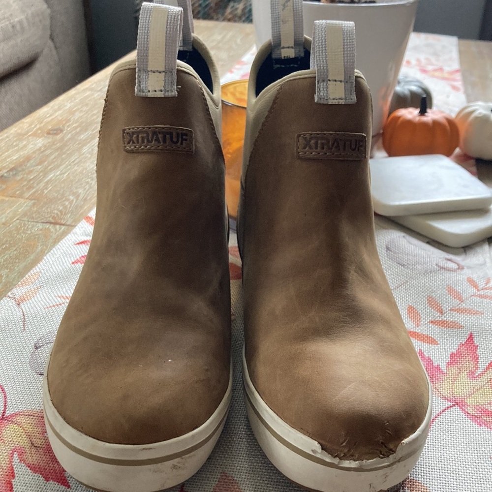Womens Leather XTRATUFs